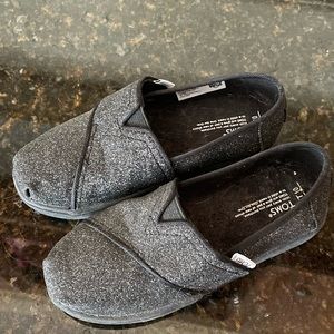 Toddler 10 T toms